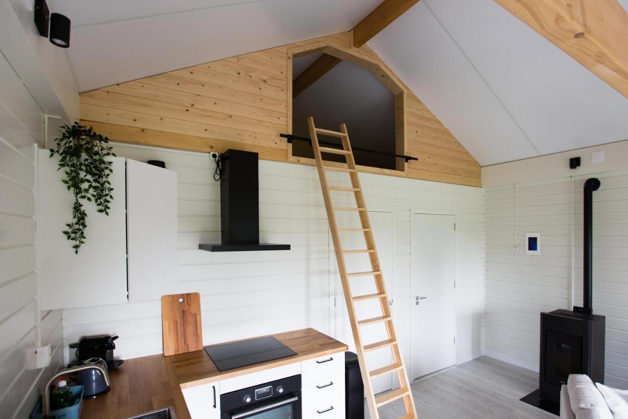 Chalet Met Loft - Vakantiepark De Schreiershoek ด็อคคุม ภายนอก รูปภาพ