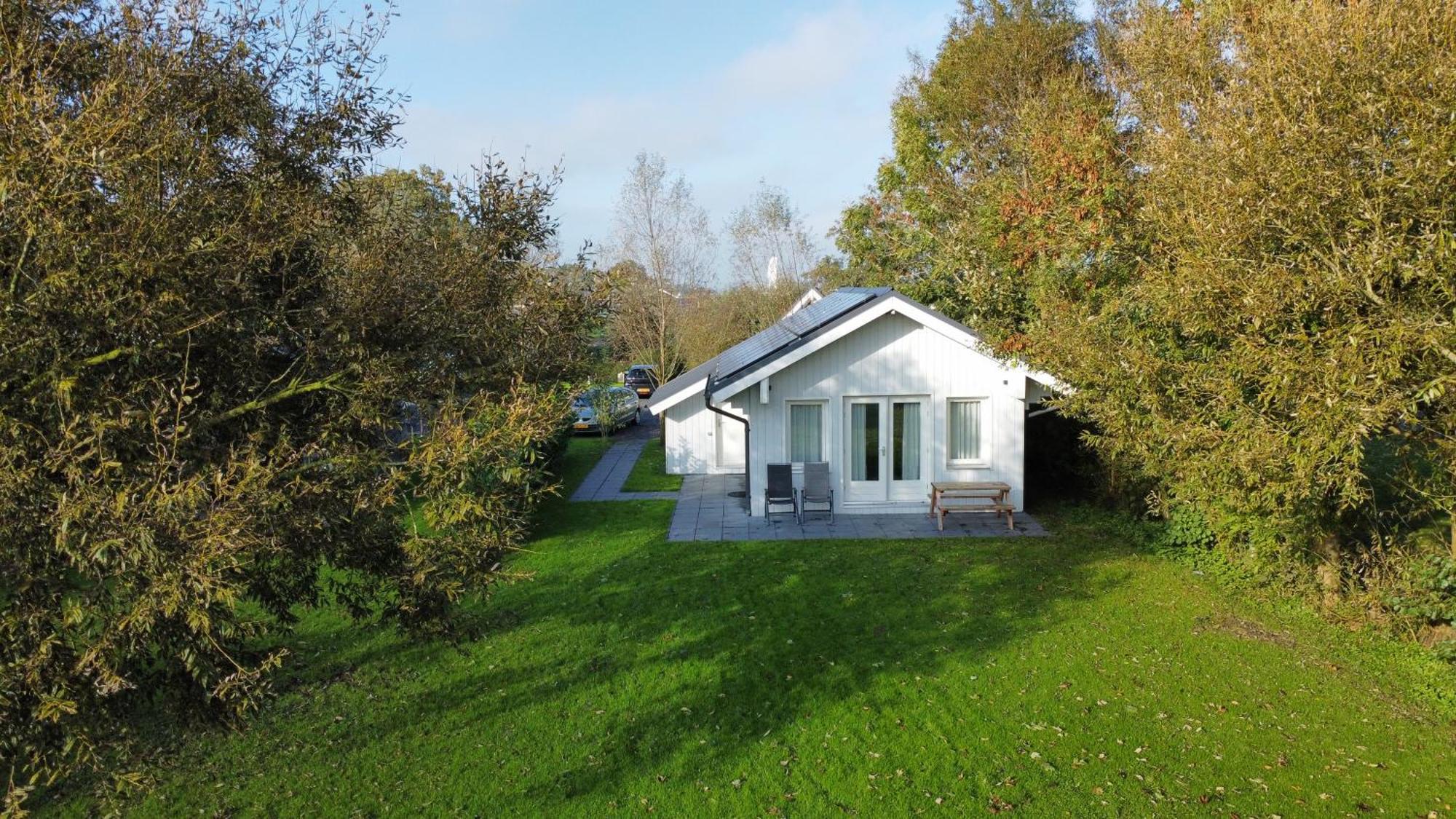 Chalet Met Loft - Vakantiepark De Schreiershoek ด็อคคุม ภายนอก รูปภาพ